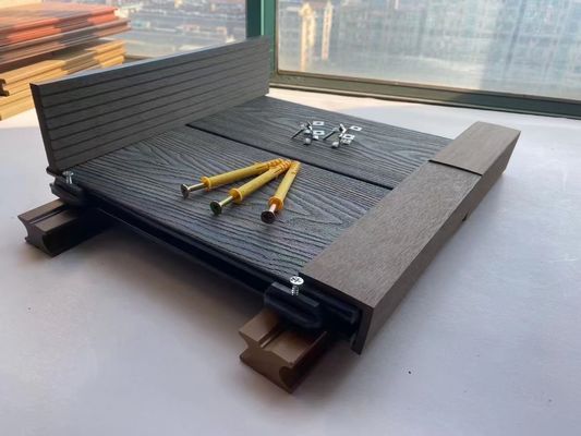 Waterproof Non Slip Outdoor WPC Decking Engineered Oak Wood Flooring