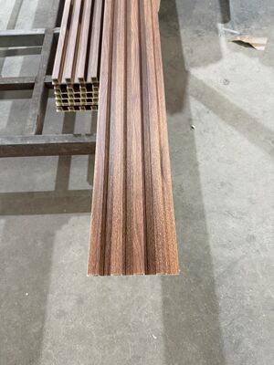 Customized Eco Friendly Indoor Irregular Grille Wpc Wall Panel 160x24 Cladding