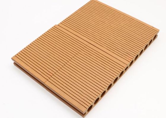 Hide Frame Flooring Garden WPC Decking 18mm Easy Installation Modern Design