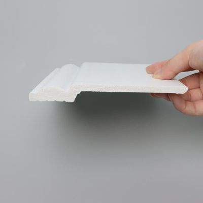 White Primed Ps Skirting Board Moulding Polystyrene For House