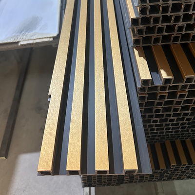 WPC Wooden Grain Laminated Indoor Wpc Wall Panel For Interior Decoration